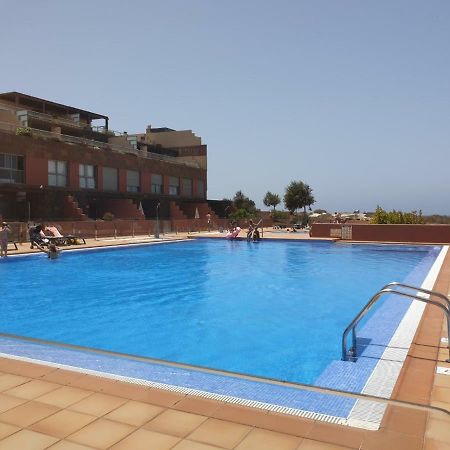 Marfolin 11 Beach Front Apartment With Sea Views From Every Room Cotillo Kültér fotó