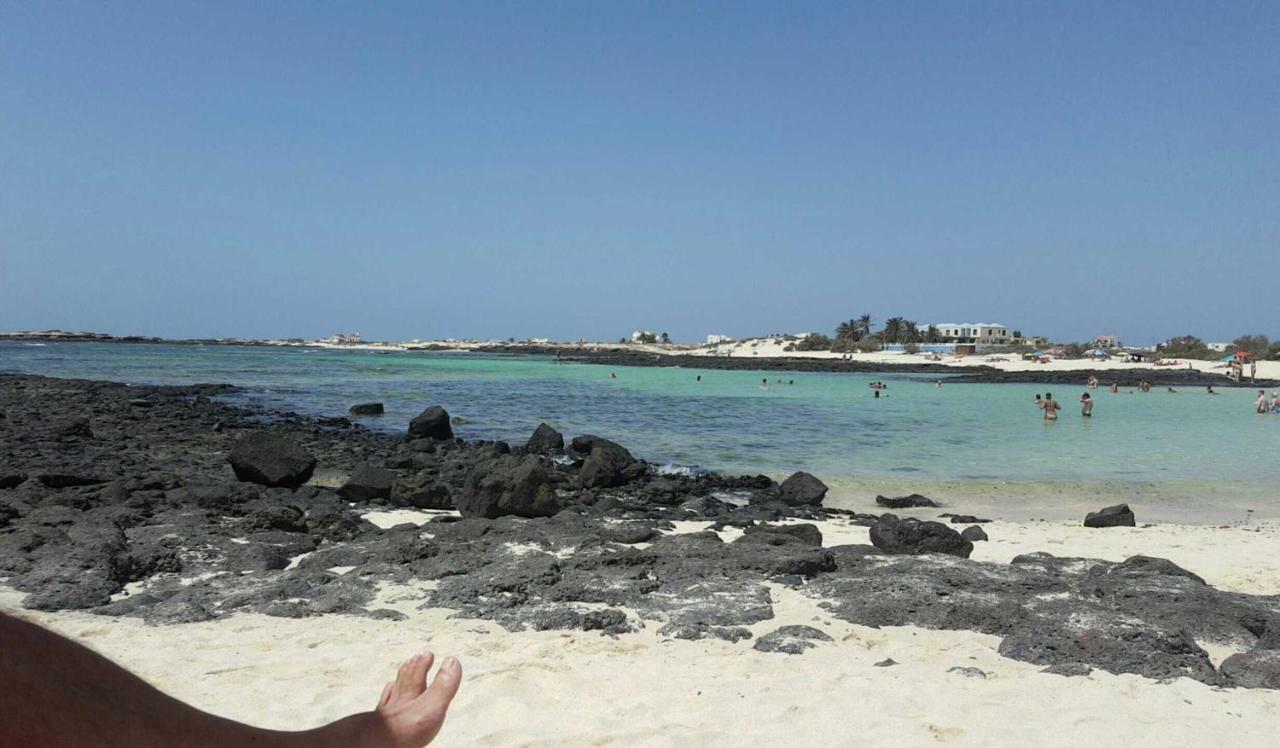 Marfolin 11 Beach Front Apartment With Sea Views From Every Room Cotillo Kültér fotó